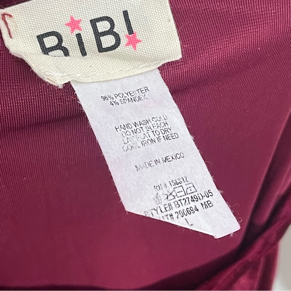 BiBi Red Velvet Tie Shoulder Top Size Large - Picture 9 of 9